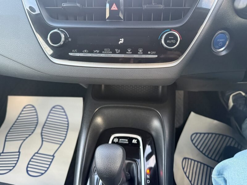 2022 Toyota Corolla Touring Hybrid 1.8 – Automatic | 46,871 Miles | Silver | Manchester, UK