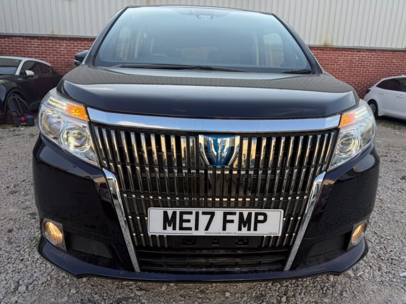 2017 Toyota Esquire 1.8 Hybrid – Used Hybrid Car in Manchester UK