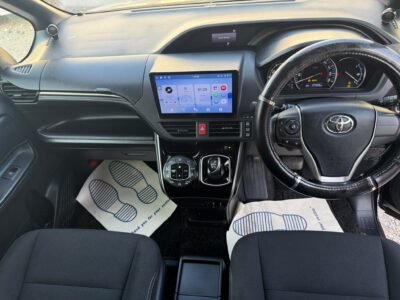 2017 Toyota Esquire 1.8 Hybrid – Used Hybrid Car in Manchester UK