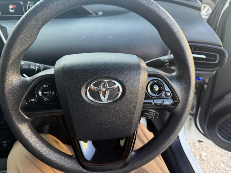 2019 Toyota Prius Hybrid 1.8 Automatic – Used Hybrid Car in Manchester, United Kingdom