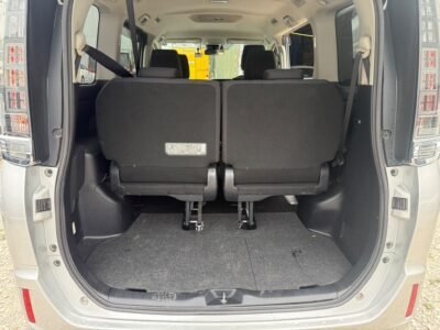 2017 Toyota Voxy 1.8 Hybrid for Sale in Manchester – ULEZ Free & Euro 6