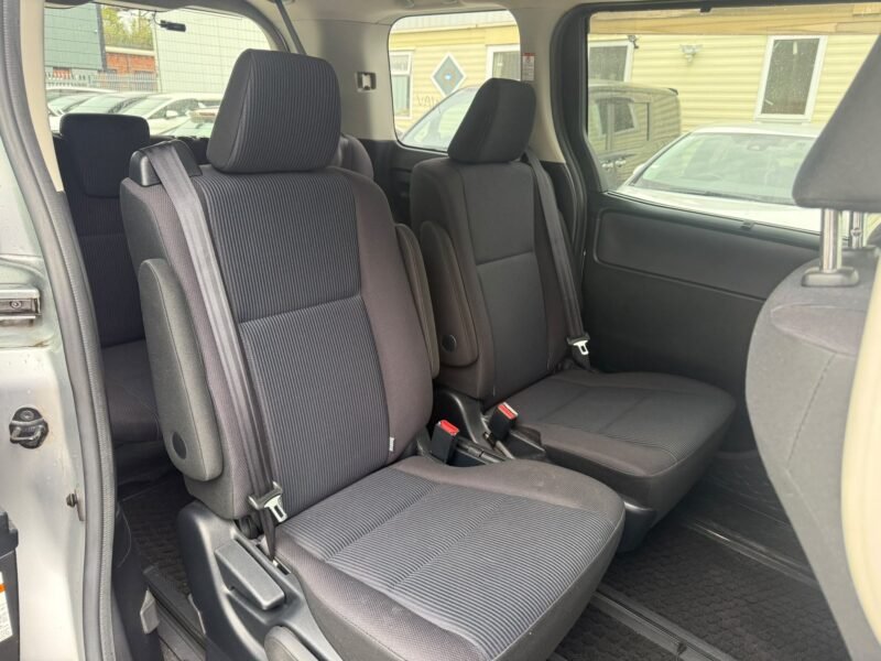 2017 Toyota Voxy 1.8 Hybrid for Sale in Manchester – ULEZ Free & Euro 6