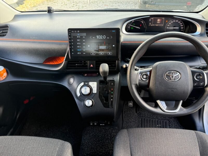 Used 2021 Toyota Sienta 1.5 Hybrid – Automatic for Sale in Manchester, UK