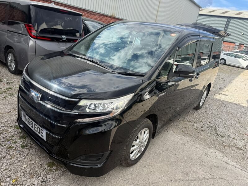 Used 2019 Toyota Noah 1.8 Hybrid – Automatic for Sale in Manchester, UK