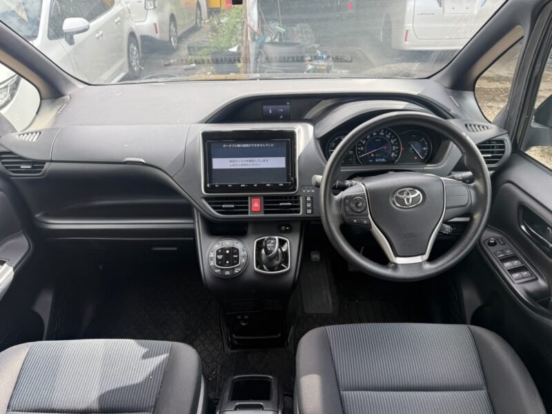 Used 2019 Toyota Noah 1.8 Hybrid – Automatic for Sale in Manchester, UK