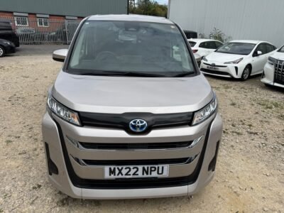 2022 Toyota Noah 1.8 Hybrid for Sale in Manchester, UK – ULEZ Free & Euro 6