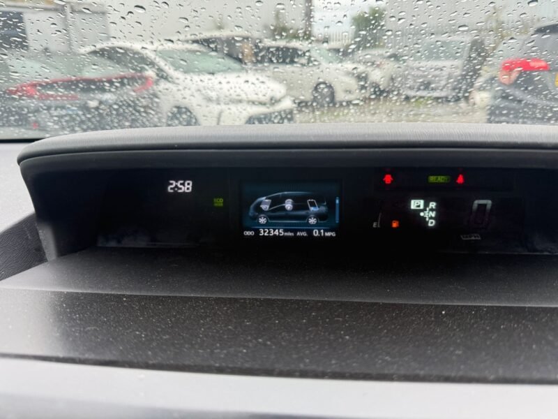 2019 Toyota Prius Alpha 1.8 Hybrid for Sale in Manchester UK
