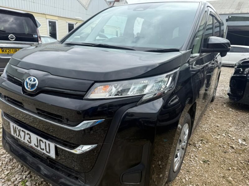 2023 Toyota Noah 1.8 Hybrid – ULEZ Free | Euro 6 | 37,334 Miles | Manchester, UK