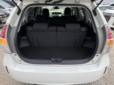 2019 Toyota Prius Alpha 1.8 Hybrid – Used Hybrid Car in Manchester UK