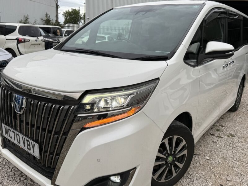 2021 Toyota Esquire 1.8 Hybrid Facelift – Used Hybrid MPV in Manchester UK