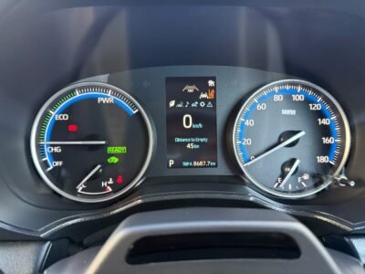 2022 Toyota Noah 1.8 7 SEATS MPV Hybrid UBER XL