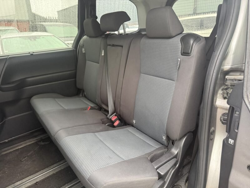 2022 Toyota Noah 1.8 Hybrid – ULEZ Free 7 Seater Family MPV UK