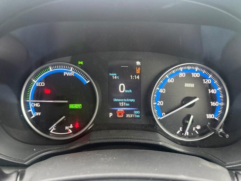 2022 Toyota Noah 1.8 Hybrid – ULEZ Free 7 Seater Family MPV UK