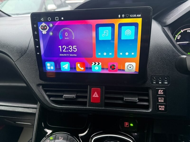 2020 Toyota Voxy Hybrid – Spacious 7 Seater Hybrid Car in Manchester