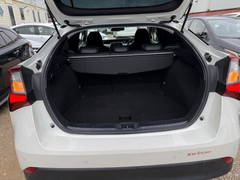 2019 Toyota Prius 1.8 Hybrid – Automatic & ULEZ Compliant Manchester UK