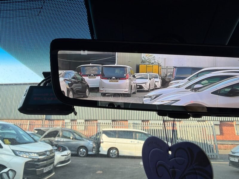 2021 Toyota Alphard Hybrid 2.5 MPV – High Spec Automatic UK