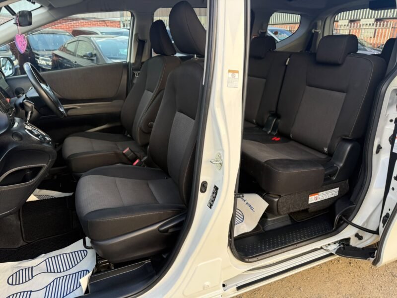 2021 Toyota Sienta Hybrid 1.5 MPV Automatic – Manchester UK