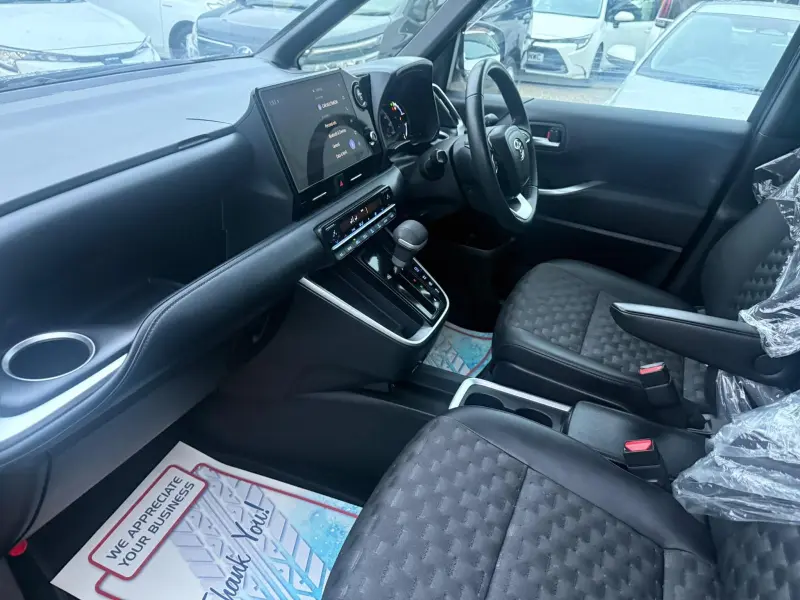 2023 Toyota Voxy Hybrid Automatic for Sale in Manchester – Black, ULEZ Compliant