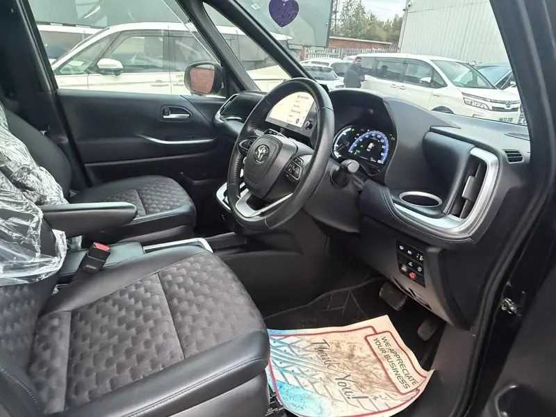 2023 Toyota Voxy Hybrid Automatic for Sale in Manchester – Black, ULEZ Compliant