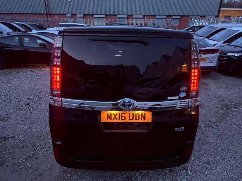 2016 Toyota Voxy 1.8 Hybrid Automatic for Sale in Manchester UK – ULEZ Compliant