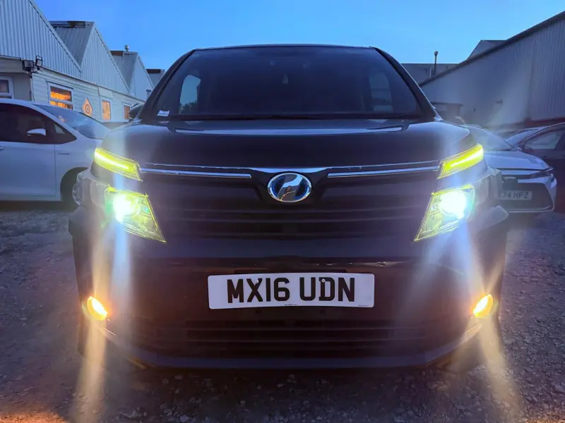 2016 Toyota Voxy 1.8 Hybrid Automatic for Sale in Manchester UK – ULEZ Compliant