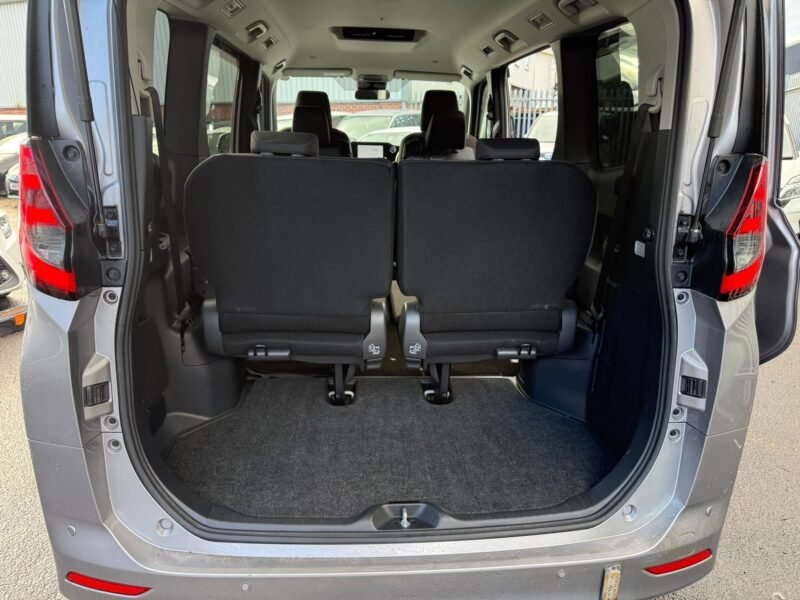 2022 Toyota Noah 1.8 Hybrid Automatic 7 Seater Manchester UK