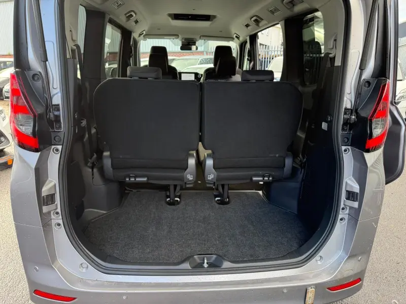 2022 Toyota Noah 1.8 Hybrid 7 Seater Automatic for Sale in Manchester, UK