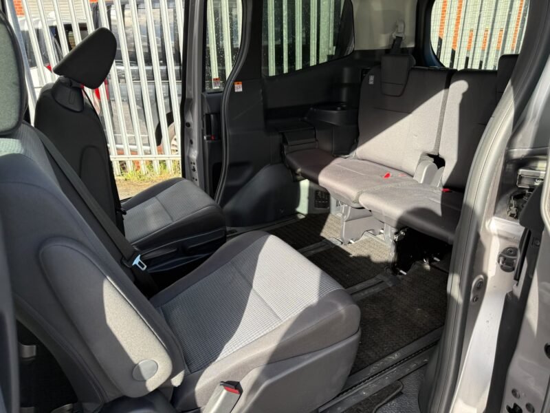 2022 Toyota Noah 1.8 Hybrid Automatic 7 Seater Manchester UK