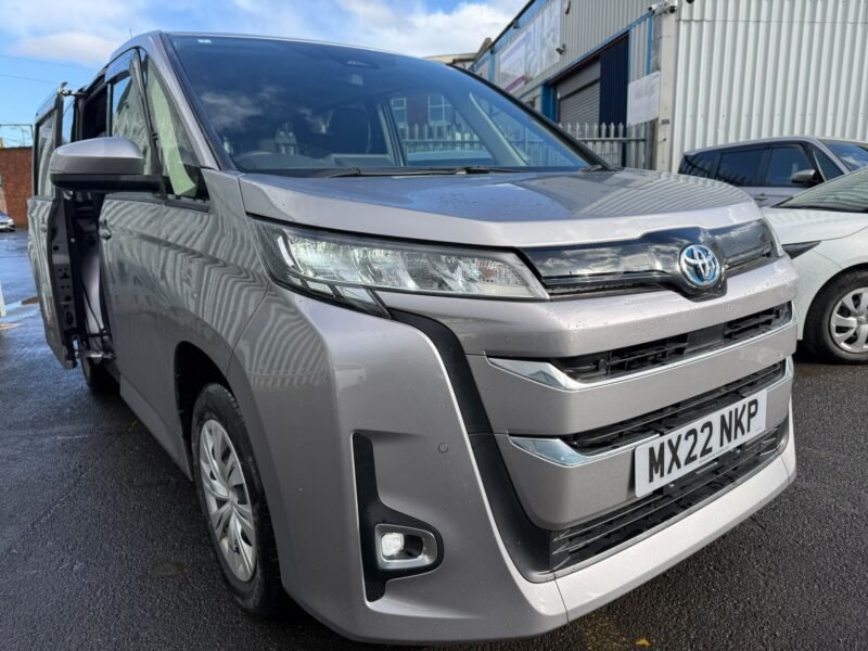 2022 Toyota Noah 1.8 Hybrid Automatic 7 Seater Manchester UK