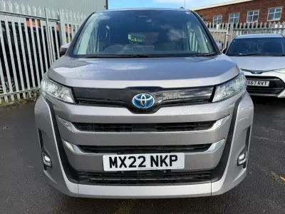 2022 Toyota Noah 1.8 Hybrid 7 Seater Automatic for Sale in Manchester, UK