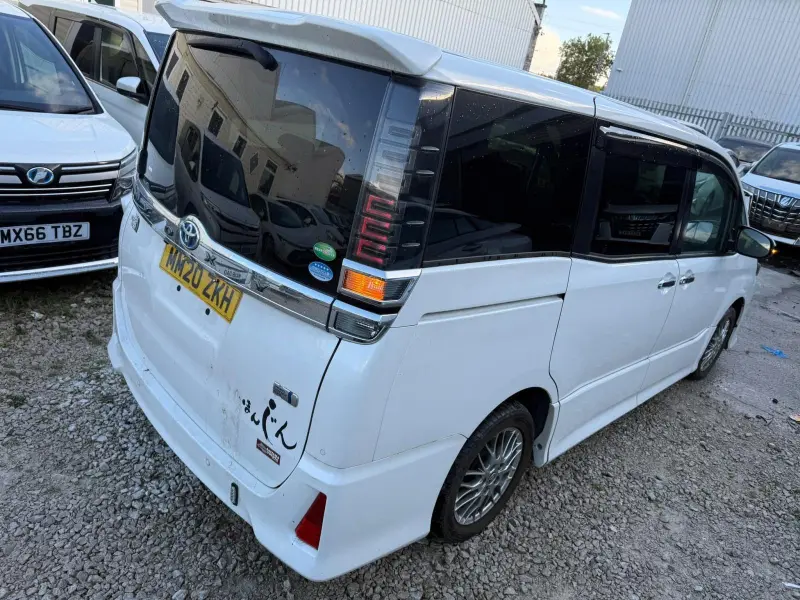 2020 Toyota Voxy Hybrid 7 Seater Automatic for Sale in Manchester, UK