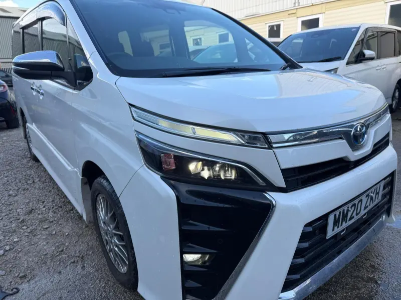 2020 Toyota Voxy Hybrid 7 Seater Automatic for Sale in Manchester, UK
