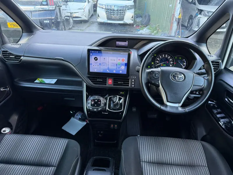 2020 Toyota Voxy Hybrid 7 Seater Automatic for Sale in Manchester, UK