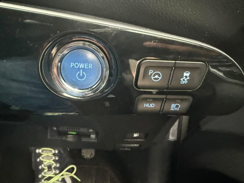 2019 Toyota Prius 1.8 Hybrid Automatic for Sale in Manchester, UK – ULEZ Compliant