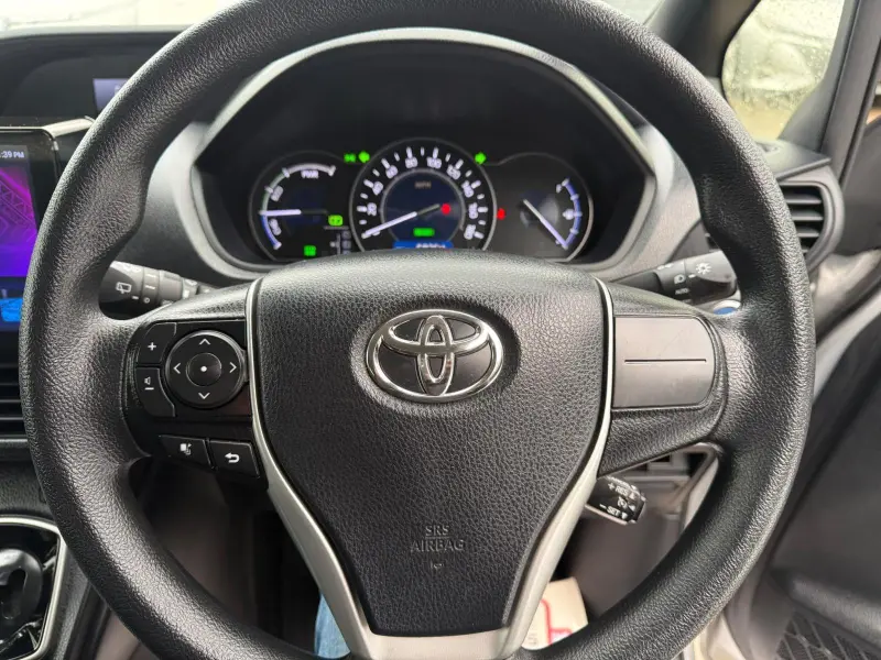 2020 Toyota Noah 1.8 Hybrid Automatic for sale in Manchester UK