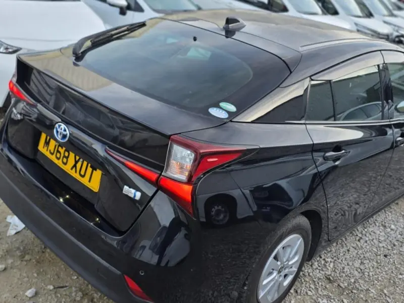 Buy 2019 Toyota Prius Hybrid 1.8 Automatic in UK - HPI clean